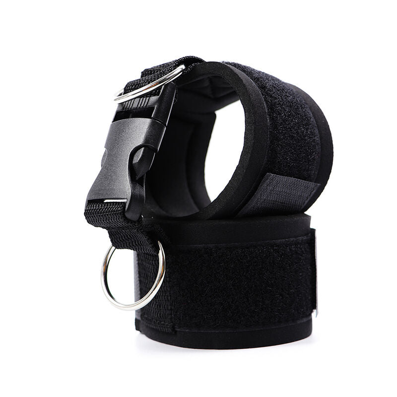 OHMAMA FETISH - NEOPRENE HOOK AND WRIST FIXATION