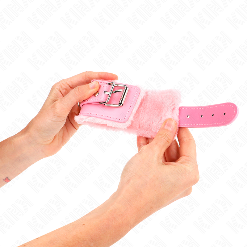 KINK - PINK FUR LINING WRIST WITH ADJUSTABLE PINK BELT 17-29 CM X 6 CM