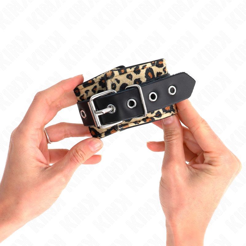 KINK - ADJUSTABLE REAL LEOPARD LEATHER WRIST RESTRAINT 18-29 CM X 5.5 CM