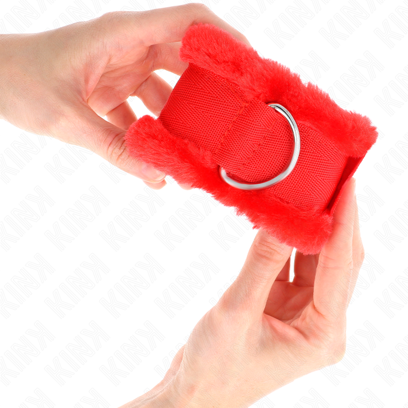 KINK - ADJUSTABLE RED FURRY LINING WRIST 17-31 CM X 7 CM