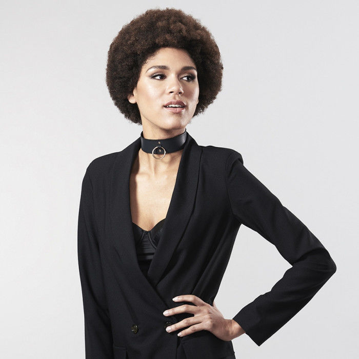 BIJOUX INDISCRETS MAZE - COLLAR NEGRO CON VARITA