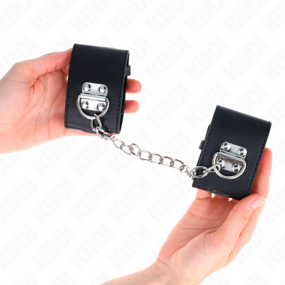 KINK - FIXED CUFFS WITH 30 CM CHAIN AND ADJUSTABLE BLACK PADLOCK CLOSURE 16-23 CM X 5.5 CM