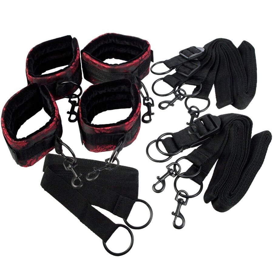 CALEXOTICS - SCANDAL CONJUNTO DE ABRAÇADEIRAS PARA CAMA